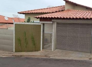 f8cf22842b941a845aedcc81f1ee088c.jpg · Casa com 3 quartos à venda em Nepomuceno, no bairro Vila Marina