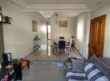 Casa de 3 quartos, Taboão da Serra · Sobrado em Cond. Fechado - 3 dorms . 1 suíte - Espaço gourmet