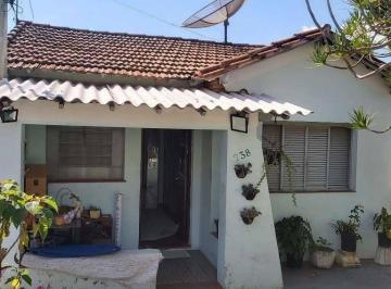 70d0f88f2b28028a25b0c44f1c3c32592d07ff73 · Casa com 2 dormitórios à venda, 201 m² por R$ 424.000,00 - Vila Embaré - Valinhos/SP