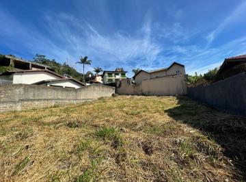 1 · Terreno de 494m² no bairro Centro