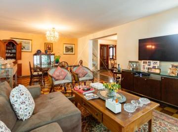 Casa · 440m² · 5 Quartos · 3 Vagas · Pacaembu ,Excelente casa residencial, ótima localização