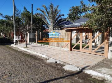 202408191405379605.jpg · Casa para Venda em Cidreira, Centro, 3 dormitórios, 1 suíte, 2 banheiros, 2 vagas