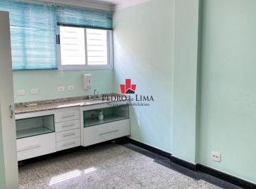 Comercial · 273m² · 7 Vagas · Prédio Comercial com 10 salas, 7 vagas, 488m²