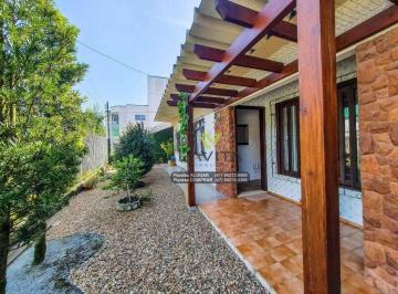 39a38f1e6add97cd35a30c9a8118b1d2c531520e · Casa com 3 dormitórios à venda, 215 m² por R$ 530.000,00 - Bela Vista - Gaspar/SC