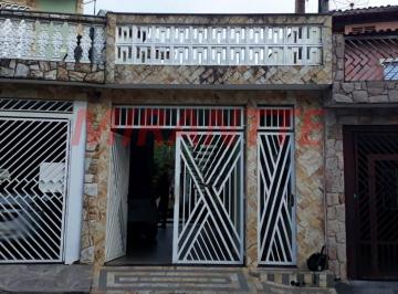 facc3b4d86e0822ab3d2f6a0bfb3969a.jpg · Sobrado de 124m² com 3 quartos