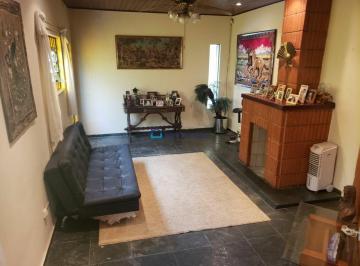 Casa · 210m² · 4 Quartos · 4 Vagas · Metrô Jabaquara, Casa Térrea com 4 dormitórios sendo 3 suítes, 4 vagas de garagem.