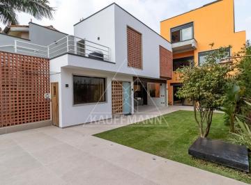 Casa · 550m² · 4 Quartos · 4 Vagas · Sobrado no Jardins à Venda com 4 Suítes 4 Vagas e 550m² AC.
