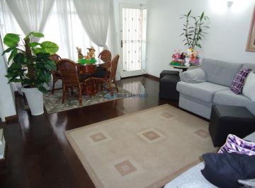 Casa · 230m² · 3 Quartos · 4 Vagas · Saúde 3 Dormitórios e 4 Vagas, Sobrado Vago, Reformado, Próximo à Fagundes Filho
