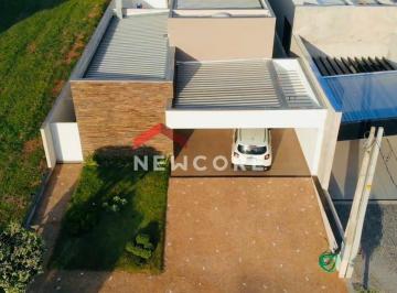Casa · 228m² · 3 Quartos · 3 Vagas · Casa de condomínio em Piratininga - Centro - Piratininga/SP