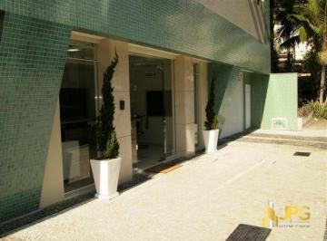 1bb0d39a34542e47d6bca831660ced497125296e · Sala comercial á venda no centro de Balneário Camboriú