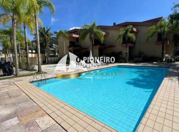 Casa · 136m² · 3 Quartos · 2 Vagas · Casa de condomínio, disponível para locação mensal em Juquehy.