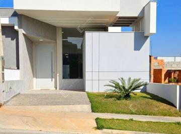 Casa de 3 quartos, Sorocaba · Casa moderna com 3 quartos no Condomínio Horto Florestal Villagio.