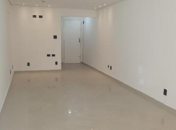 Comercial de 1 quarto, São Paulo · Sala de 40 metros no coração do bom retiro ar condicionado e portaria 24 horas