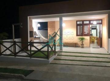 Casa · 80m² · 2 Quartos · 2 Vagas · Casa à Venda em Milagres com 2 suítes em Condomínio Fechado - Rota Ecológica de Milagres, Alagoas