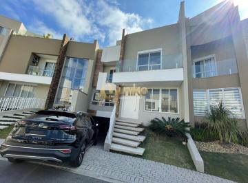 Casa · 312m² · 3 Quartos · 2 Vagas · Residência  condomínio fechado no Jardim Social