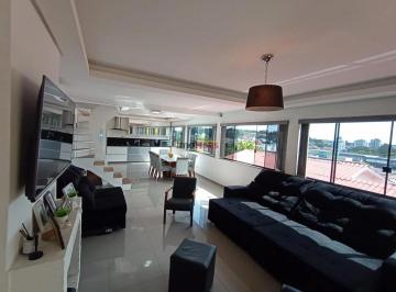 Casa · 186m² · Casa grande a venda em Taquara