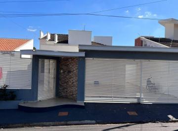 Casa · 319m² · 3 Quartos · 5 Vagas · Casa no Jardim Resek IV em Artur Nogueira - SP
