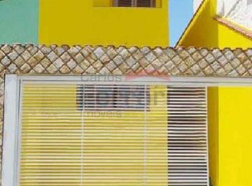 Casa · 130m² · 3 Quartos · 2 Vagas · Lindo sobrado a 5 minutos do metro !!