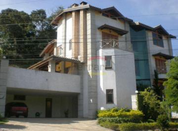 Casa · 560m² · 4 Quartos · 5 Vagas · Maravilhoso sobrado em condomínio fechado