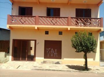 Casa · 3 Quartos · 
                                Sobrado 
                            