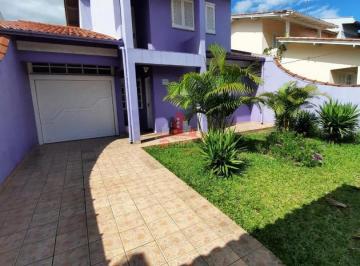 Casa · 2 Quartos · 2 Vagas · Excelente Sobrado