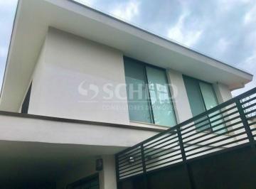 Casa · 300m² · 1 Quarto · 5 Vagas · O imóvel está bem localizado e totalmente reformado p comercial,  abrimos várias salas