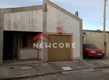 Casa · 195m² · 3 Quartos · 1 Vaga · Casa em  Rua Ilha de Corsega - Parque Marinha - Rio Grande/RS