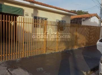 Foto 01 · Imperdível: Casa à venda em São José do Rio Preto-SP, Jardim Vitória Régia! 2 quartos, 1 banheiro, 1