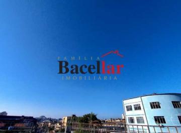 Apartamento · 89m² · 2 Quartos · Apartamento com Área Privativa :  / Residencial / Piedade