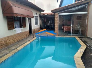 Casa · 310m² · 3 Quartos · 4 Vagas · Excelente Casa Térrea com Piscina na City Bussocaba em Osasco!