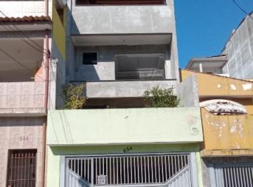 Casa · 327m² · 4 Quartos · 2 Vagas · Sobrado à venda 4 quartos 2 vagas Ferrazópolis - São Bernardo do Campo - SP