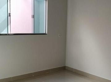 Casa · Vende-se Casa com 3 Quartos e 1 Suite, Com 2 Vagas de Garagem, e Com Acabamento Moderno.