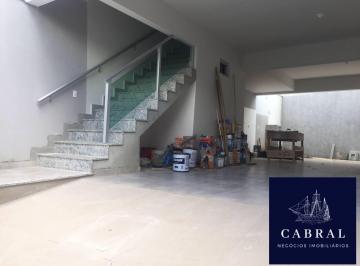 Casa · 158m² · 3 Quartos · 4 Vagas · Casa Geminada 3 quartos, bairro Cabral