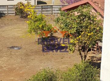 Casa · 150m² · 3 Quartos · 10 Vagas · Seu refúgio de tranquilidade: Casa com 3 quartos, 2 suítes, varanda e área verde de 3.000m²!