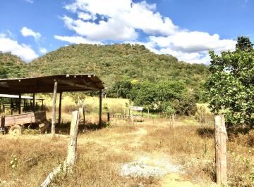 Rural de 2 quartos, Sobradinho · FAZENDA LAGO OESTE COM CACHOEIRA DENTRO DO IMÓVEL 98150-8787