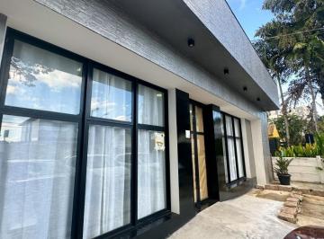 5840304d7244c28a05cbe62e333df0fd.JPEG · SALA COMERCIAL