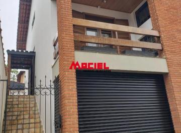 Casa · 398m² · 4 Quartos · 2 Vagas · Sobrado à Venda no Jardim Esplanada  Uso Residencial ou Comercial | São José dos Campos