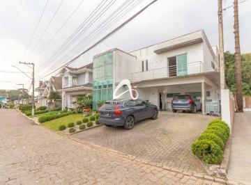 Casa · 471m² · 4 Quartos · 5 Vagas · Sobrado Alto Padrão em Condomínio • Umbará