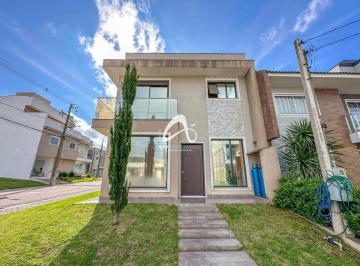 Casa · 197m² · 4 Quartos · 5 Vagas · Triplex Alto Padrão em Condomínio • Iná
