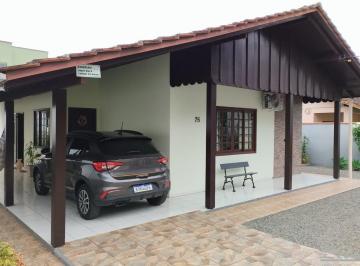 Foto 21 · Bela casa de alvenaria no centro de Penha!