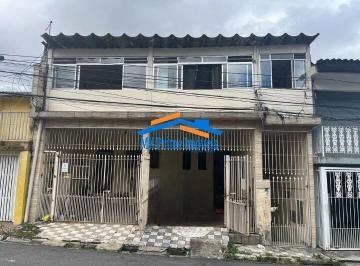 Casa · 396m² · 13 Quartos · 2 Vagas · Casa Para Renda com 8 Imóveis - Renda aproximada R$ 7.000,00.