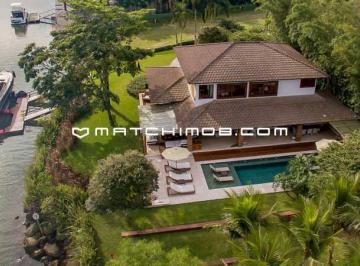 Casa · 400m² · 5 Quartos · 5 Vagas · No Canal do Portobello Resort E Safari em Mangaratiba