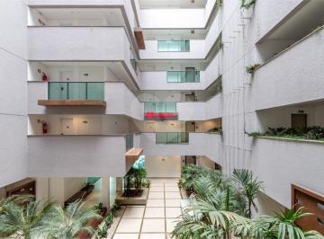 Apartamento de 2 quartos, Curitiba · APTO MERCÊS COM 2 SUÍTES E CHURRASQUEIRA + 2 VAGAS