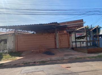 Comercial · 10m² · Terreno com construção inacabada Vila Planalto!