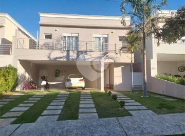 Área de Serviço · Condomínio com 4 quartos à venda em Chácara belvedere - SP
