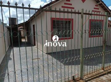 Casa · 250m² · 4 Quartos · 2 Vagas · Casa à venda, 4 quartos, 2 vagas, Fabrício - Uberaba/MG