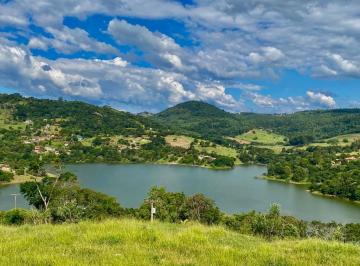 Rural de 2 quartos, Vargem · CHÁCARA À VENDA EM VARGEM - SP PRÓXIMO DE EXTREMA-MG