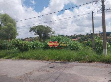 f2c3b6d8040a0fbc607ec4ecbc62590ea1060119 · Terreno - Jardim Leonor