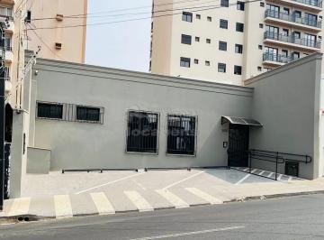 Comercial · 250m² · 3 Quartos · Casa Comercial - No Bairro Boa Vista