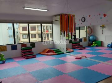 WhatsApp Image 2023-04-14 at 09.02.06 (2).jpeg · Sala / Conjunto Comercial, 41.9 m², em Petrópolis